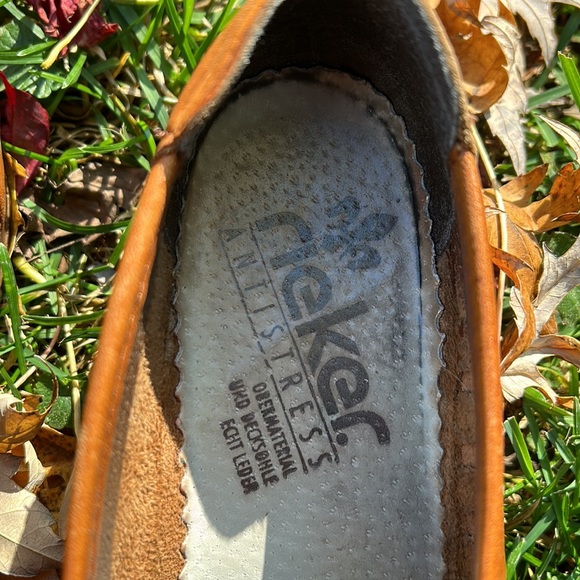 Vintage Rieker Slip On Shoes - Picture 12 of 16
